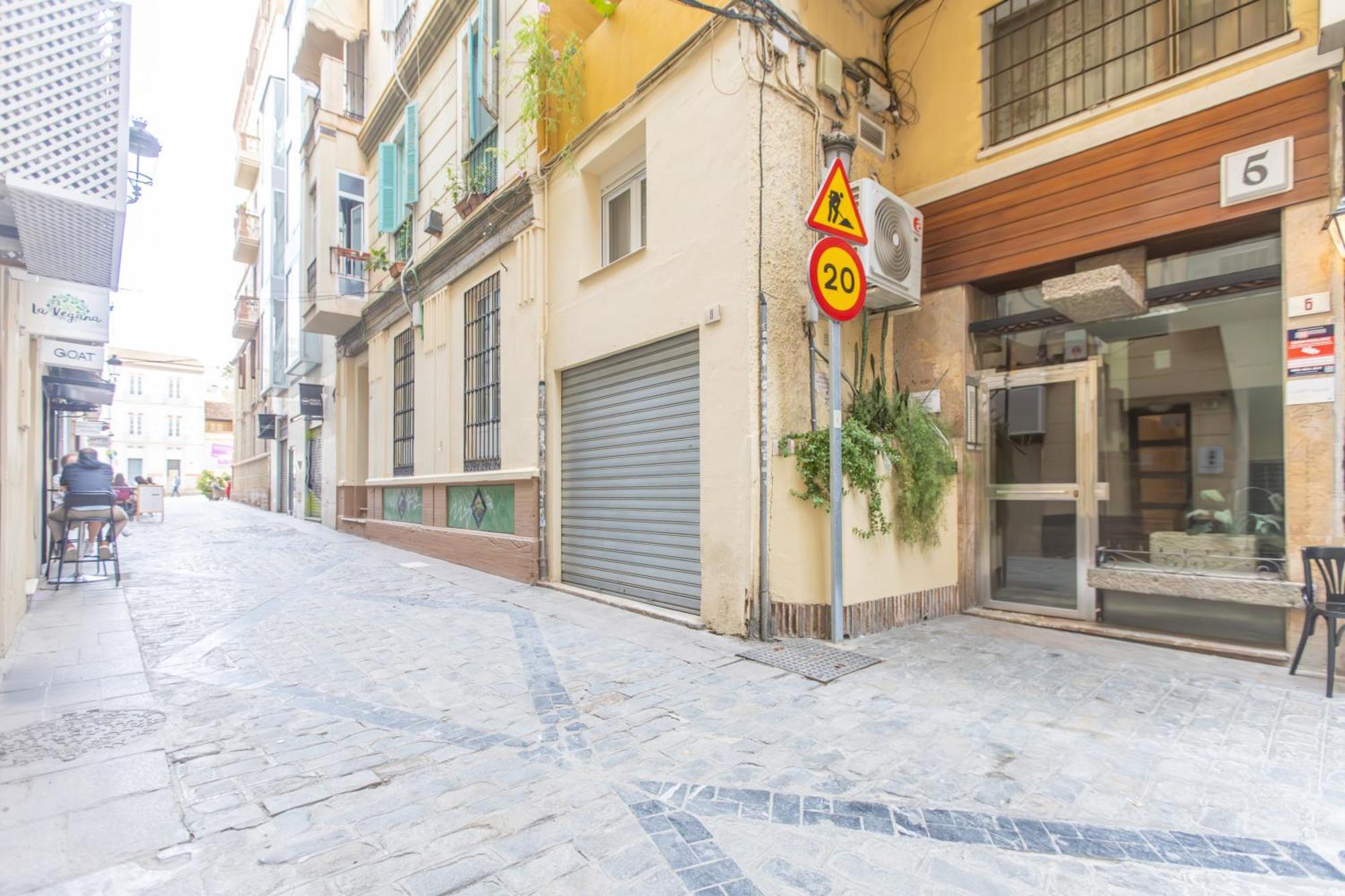 Homely Malaga San Juan De Letran Plaza De La Merced Εξωτερικό φωτογραφία